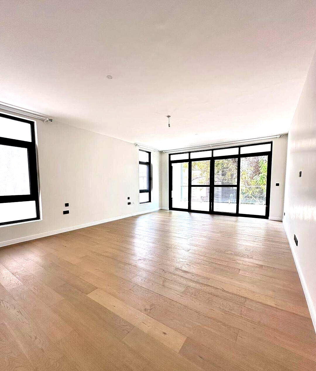 Newly Built 5-Ensuite Townhouse with Garden - Lavington