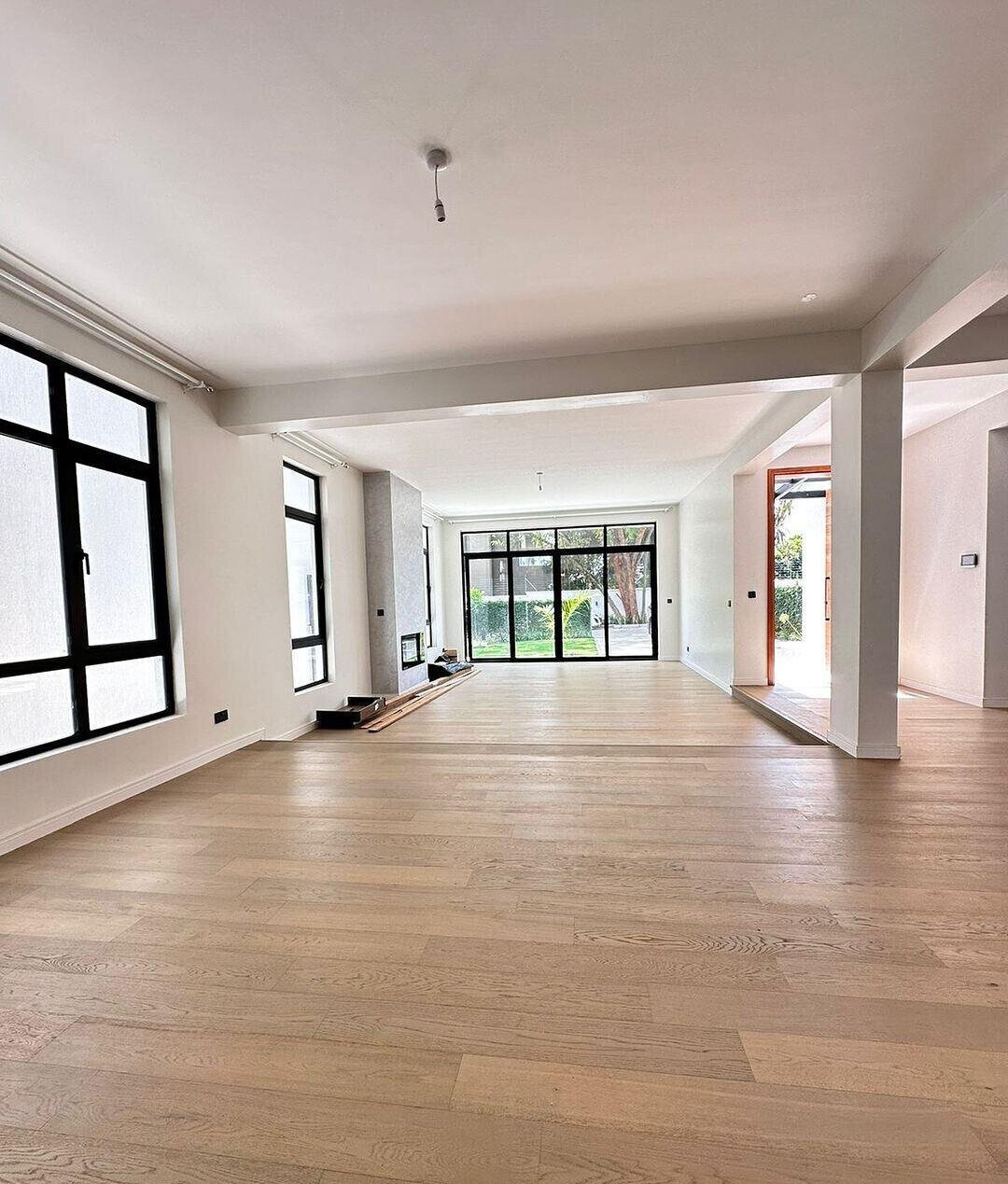 Newly Built 5-Ensuite Townhouse with Garden - Lavington