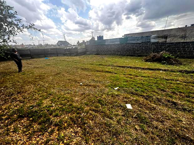 Located Behind Quiver Lounge Kitengela