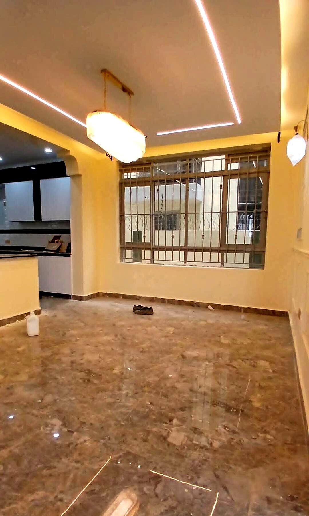 5BR All-Ensuite Townhouse with DSQ & Electric Fence - Syokimau