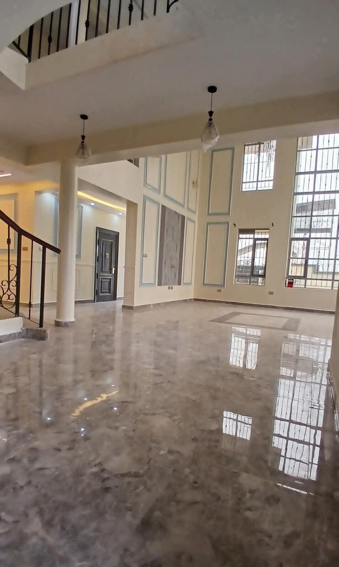 5BR All-Ensuite Townhouse with DSQ & Electric Fence - Syokimau