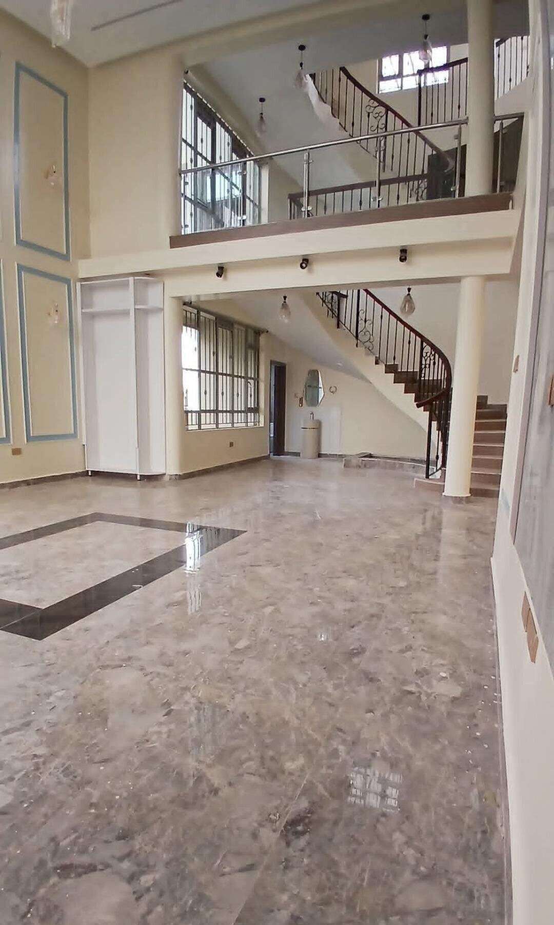 5BR All-Ensuite Townhouse with DSQ & Electric Fence - Syokimau