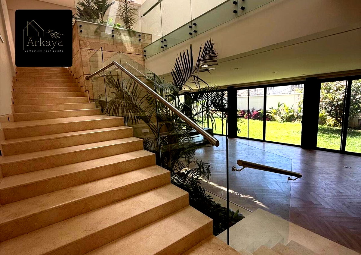 5-Ensuite Townhouse with Floating Fireplace & Dual Kitchens - Westlands