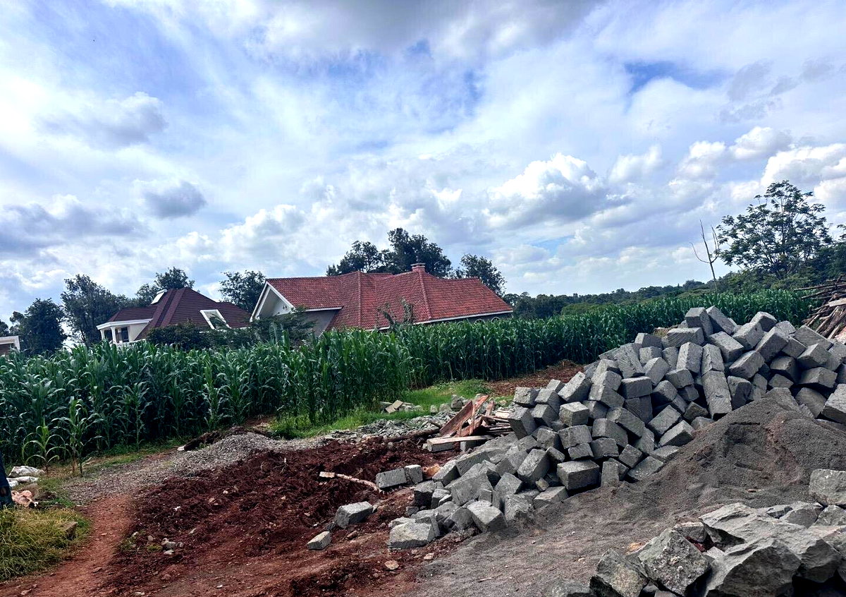 Garden Plot in Karen at KSh 47M