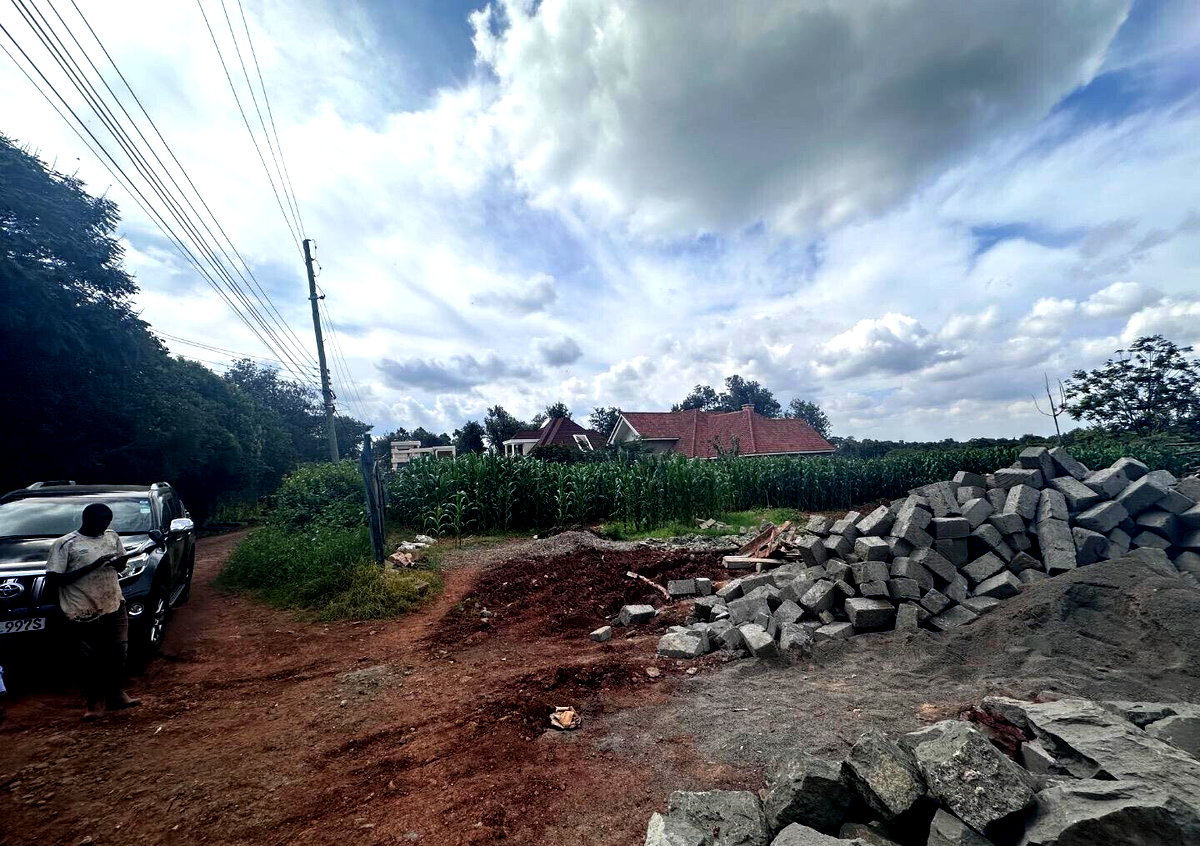 Garden Plot in Karen at KSh 47M