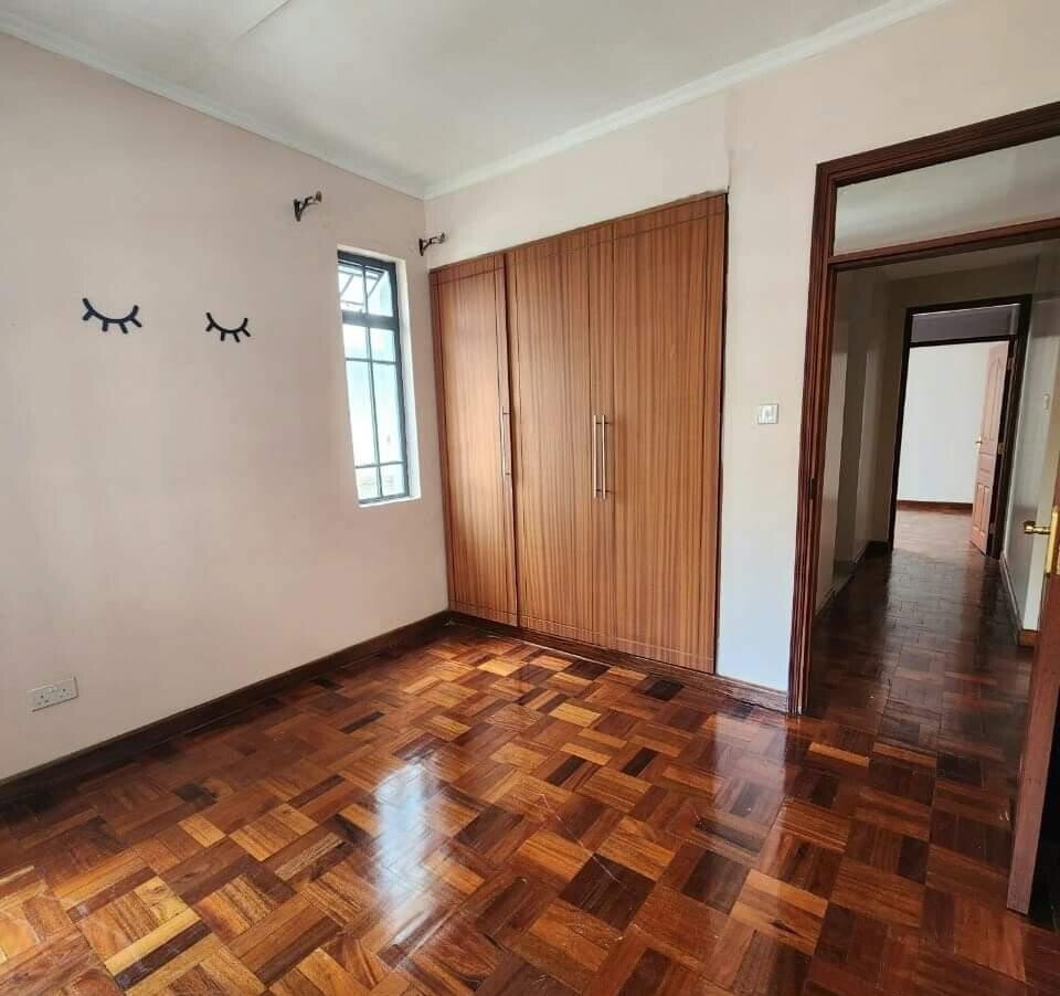 4-Bed Townhouse with Study & Staff Quarters - Lavington