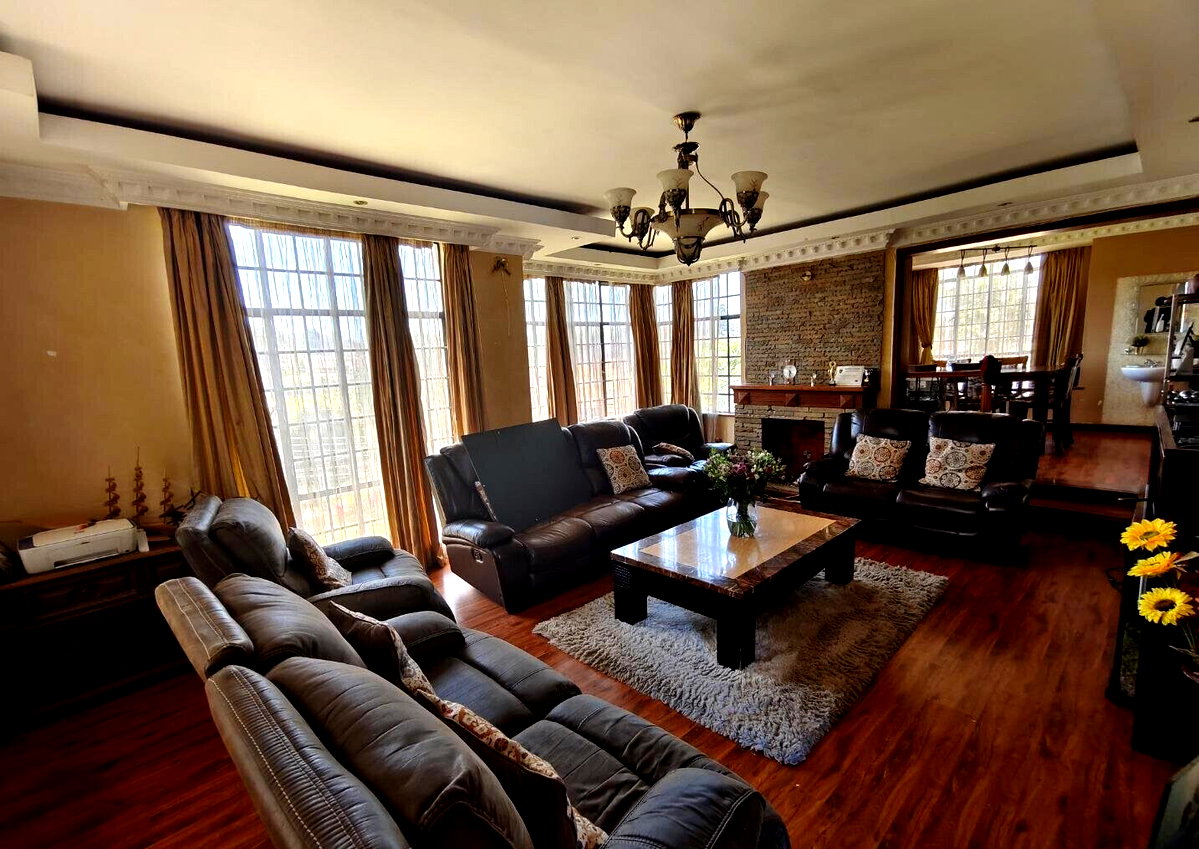 5-Ensuite Villa with Private Garden in Exclusive 4-Unit Lavington Estate