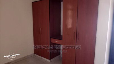 3bdrm Apartment in Kisimani, Ziwa La Ngombe for Rent - Image 6