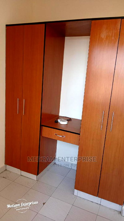 3bdrm Apartment in Kisimani, Ziwa La Ngombe for Rent - Image 11