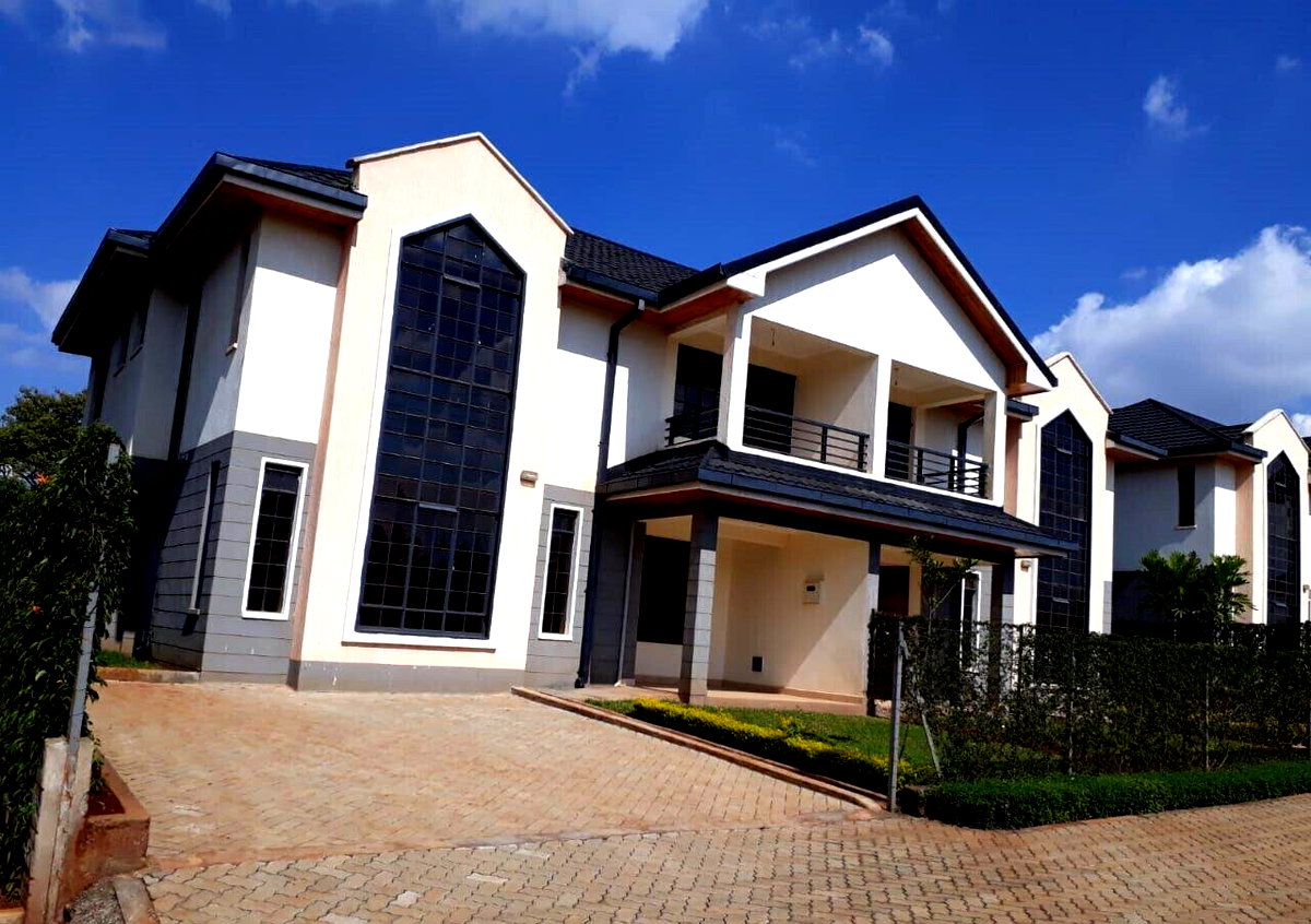 4 En-Suite Townhouse by Kezzel Homes - Kitisuru