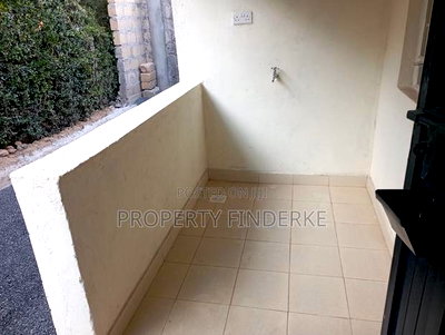 3bdrm Bungalow in Kandisi for sale - Image 17