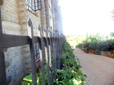 2bdrm Apartment in Westmont Spring, Wangige for sale - Image 16