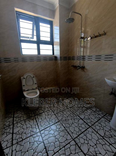 5bdrm Townhouse / Terrace in Karen for rent - Image 15