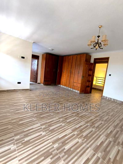 5bdrm Townhouse / Terrace in Karen for rent - Image 17