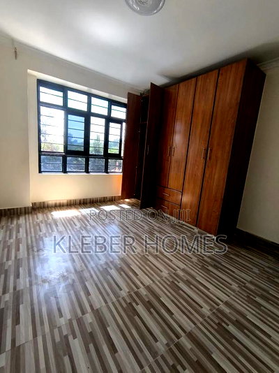 5bdrm Townhouse / Terrace in Karen for rent - Image 11