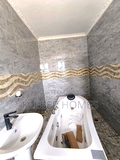 5bdrm Townhouse / Terrace in Karen for rent - Image 18