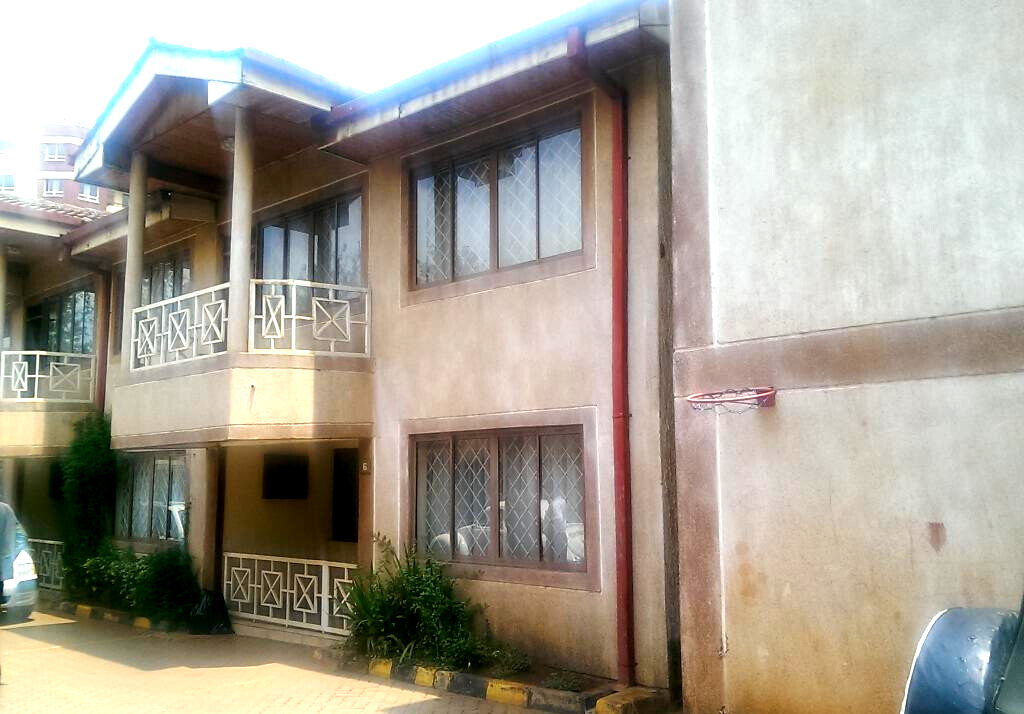 4-Bed Townhouse with Walk-In Closet & Balcony - Lavington