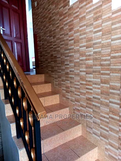 4bdrm Townhouse/Terrace in Bandari, Bombolulu for Sale - Image 9