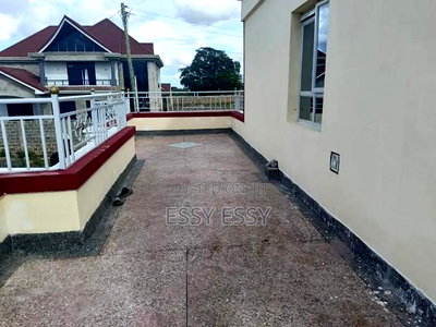 4bdrm Maisonette in Tola Estate for sale - Image 13