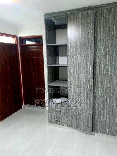 4bdrm Maisonette in Tola Estate for sale - Image 11