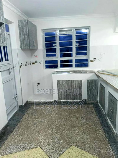 4bdrm Maisonette in Tola Estate for sale - Image 3