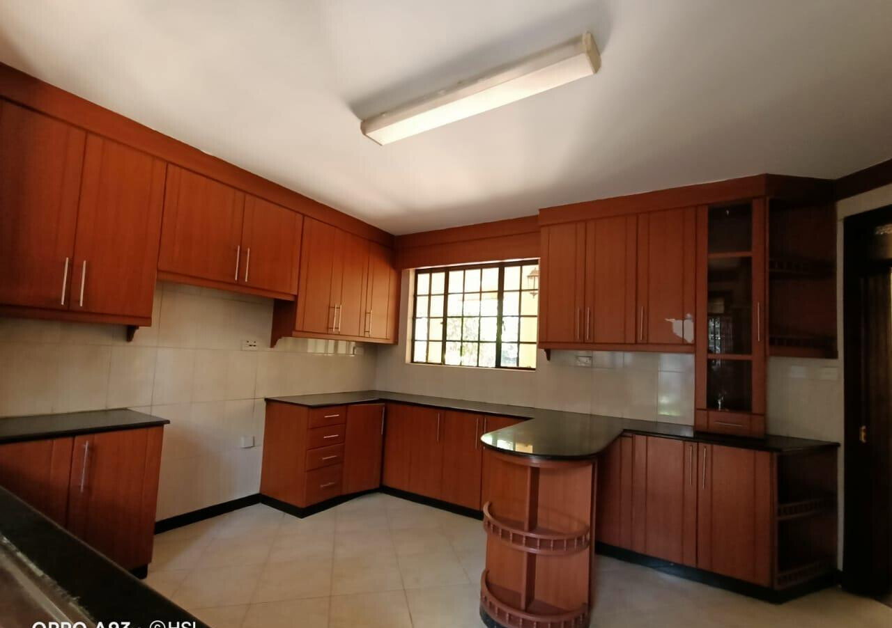 5-Ensuite Villa with Private Garden in Kaputei Gardens - Lavington