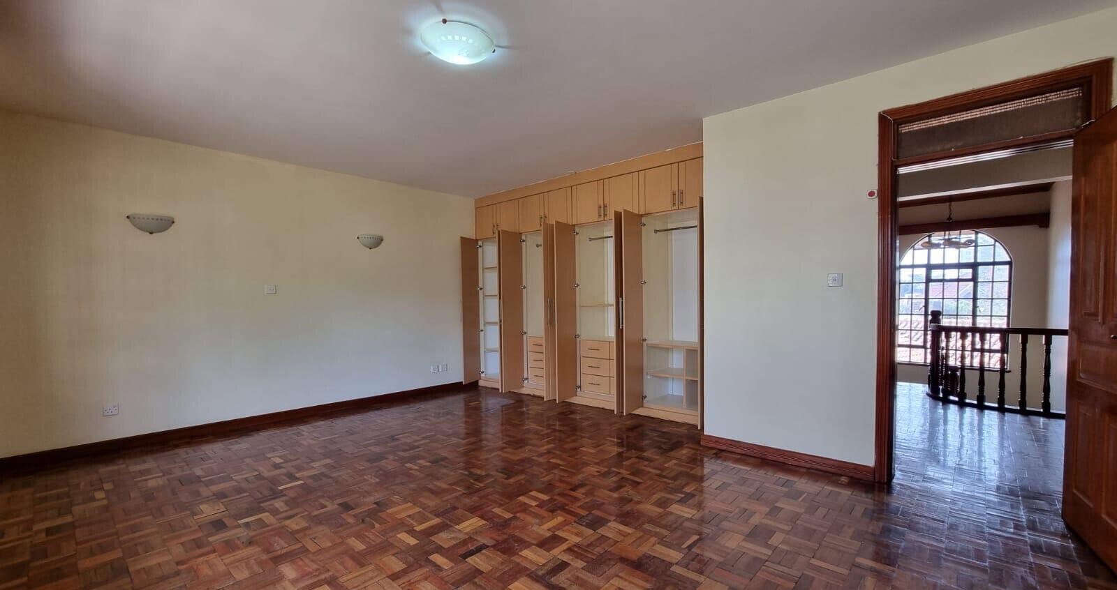 5-Ensuite Villa with Private Garden in Kaputei Gardens - Lavington