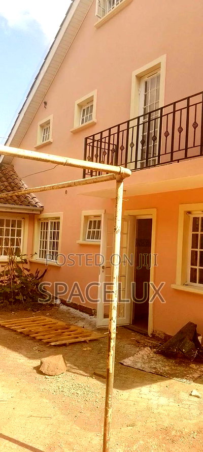 Professional Office Space - Image 5