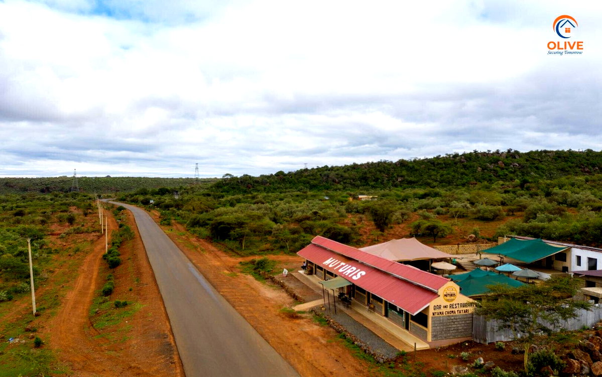 1 Acre Garden Plot with Parking - Ngong