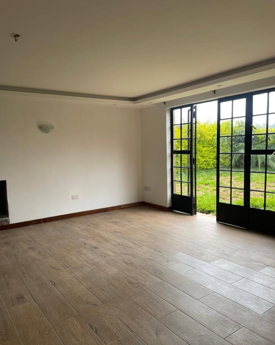 Brand New 4BR Townhouse on 1/8 Acre – Kerarapon
