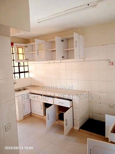 4bdrm Mansion in Blankets, Nakuru Town East for rent - Image 13