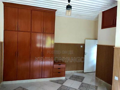 3bdrm Bungalow in Karen for rent - Image 7