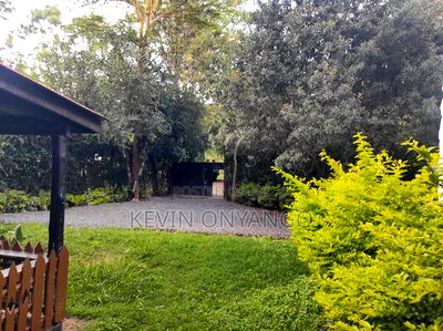 3bdrm Bungalow in Karen for rent - Image 10