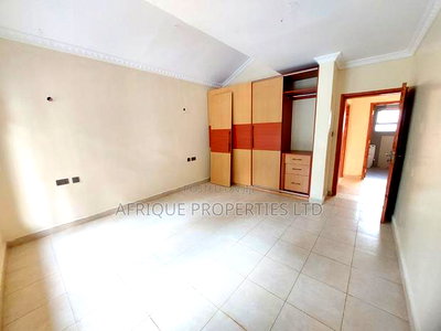 5bdrm Mansion in Kitisuru for sale - Image 12
