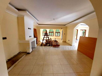 5bdrm Mansion in Kitisuru for sale - Image 4