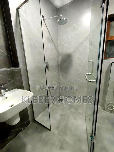 3bdrm Apartment in Kil, Kileleshwa for sale - Image 18