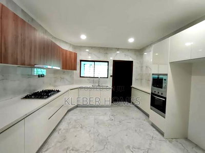 3bdrm Apartment in Kil, Kileleshwa for sale - Image 4