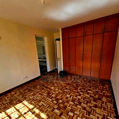 Sublet Office One Room Yaya Kilimani - Image 4