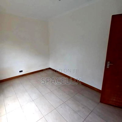 Sublet Office One Room Yaya Kilimani - Image 1