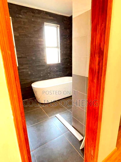 5bdrm Villa in Kiambu / Kiambu for sale - Image 12