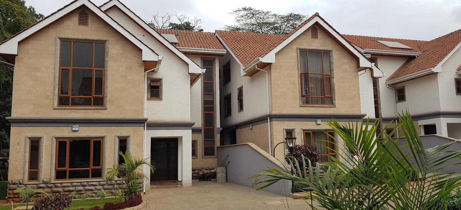 Brand-New 5-Ensuite Triplex with Attic & DSQ - Lavington