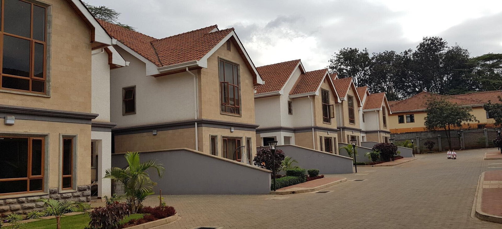 Brand-New 5-Ensuite Triplex with Attic & DSQ - Lavington
