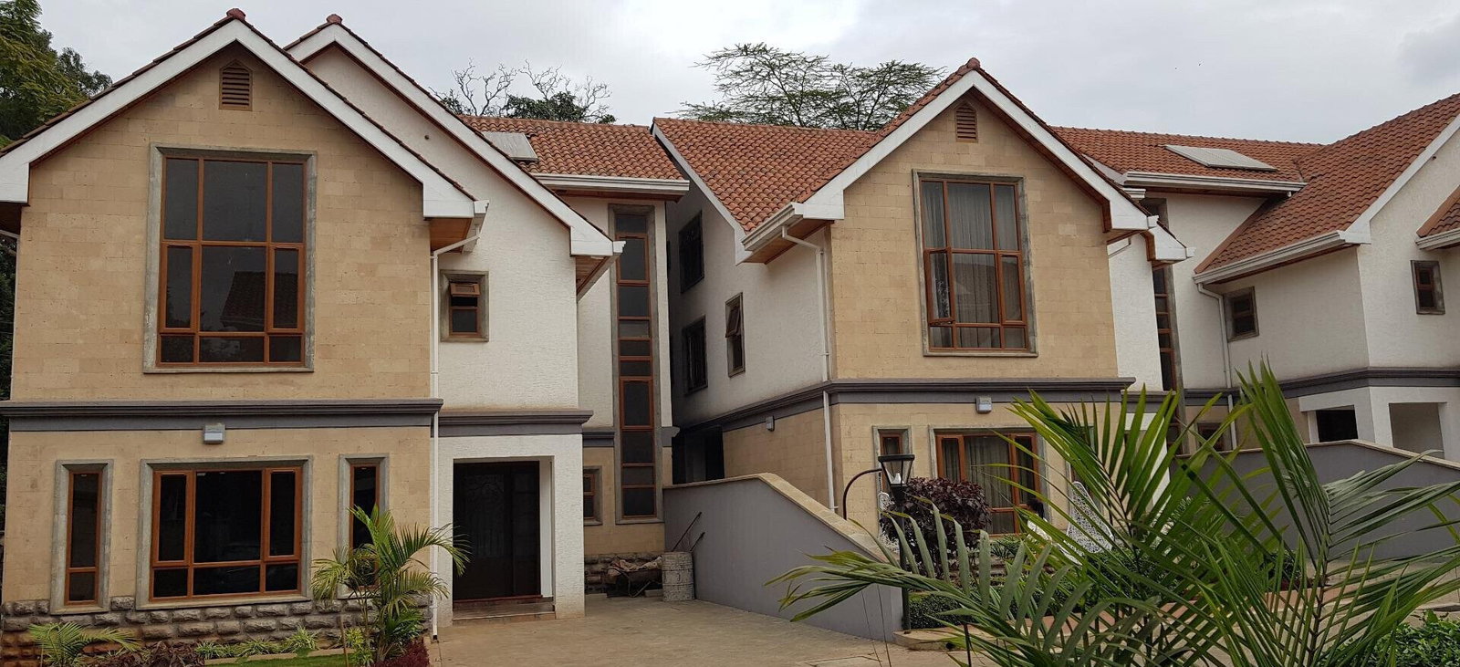 Brand-New 5-Ensuite Triplex with Attic & DSQ - Lavington