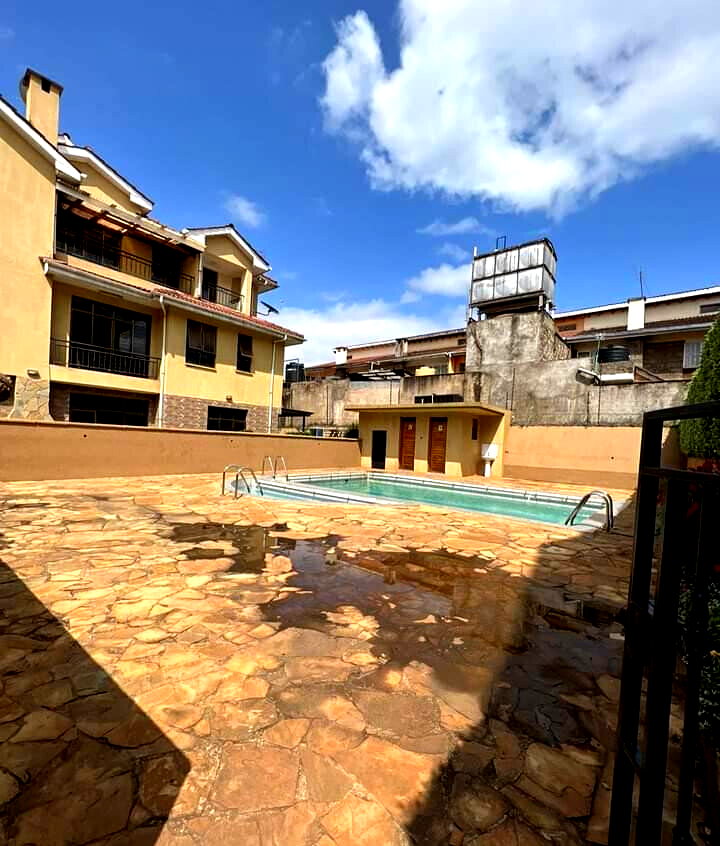 5-Bed Townhouse with Pool & Backup Generator - Lavington