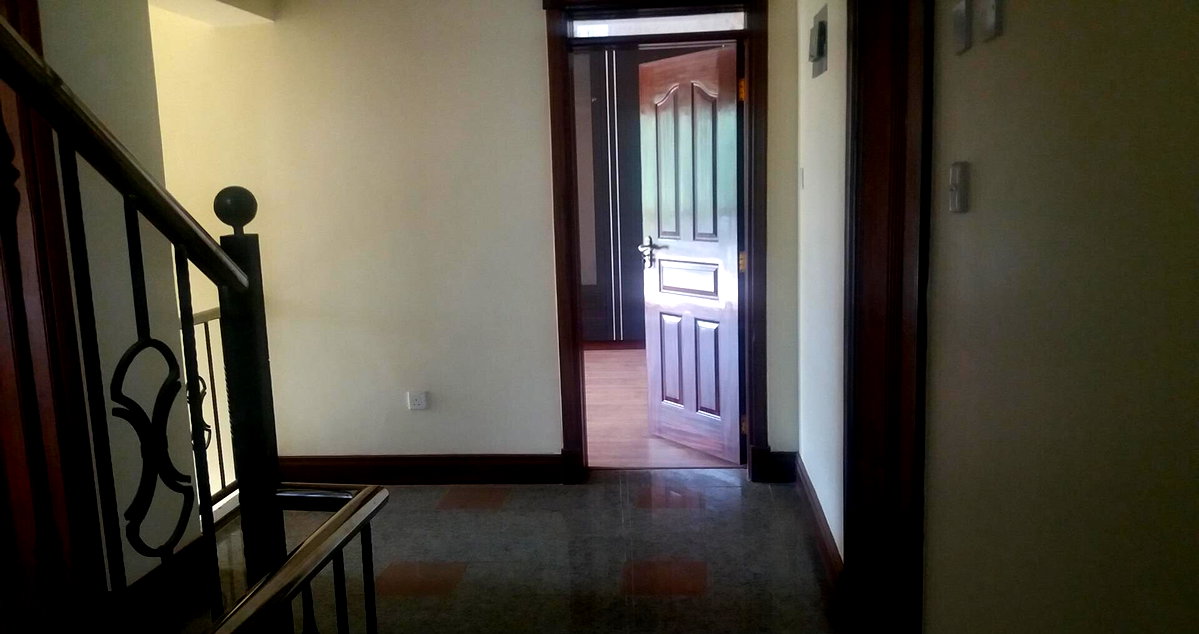 Corner Townhouse with Private Garden & Pool - Brookside, Westlands