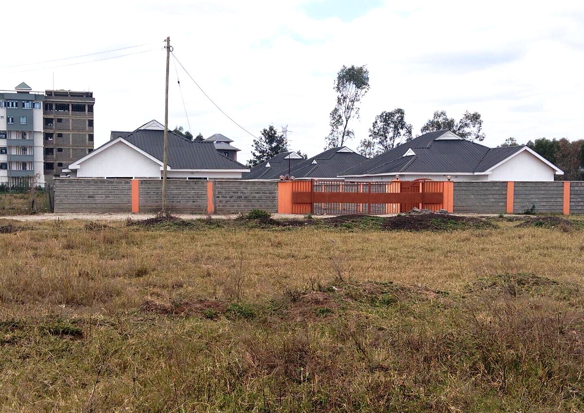 1/8 Acre Plot Under 4M