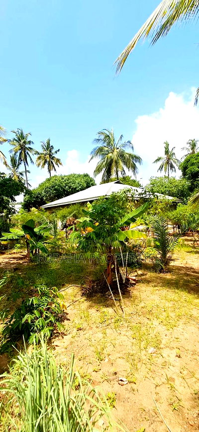 2bdrm Bungalow in Mtwapa for sale - Image 7