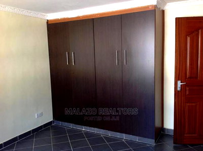 3bdrm Townhouse/Terrace in Kiungani, Gateway Mall Area for Sale - Image 6