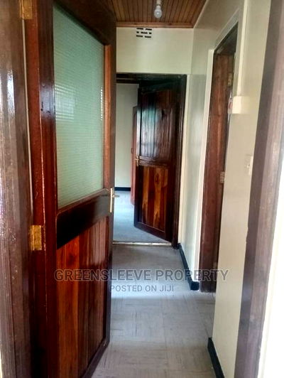 2bdrm Bungalow in Hillcrest Close, Hardy for Rent - Image 4