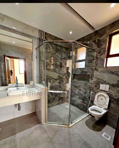 3bdrm Apartment in Nyali for sale - Image 3